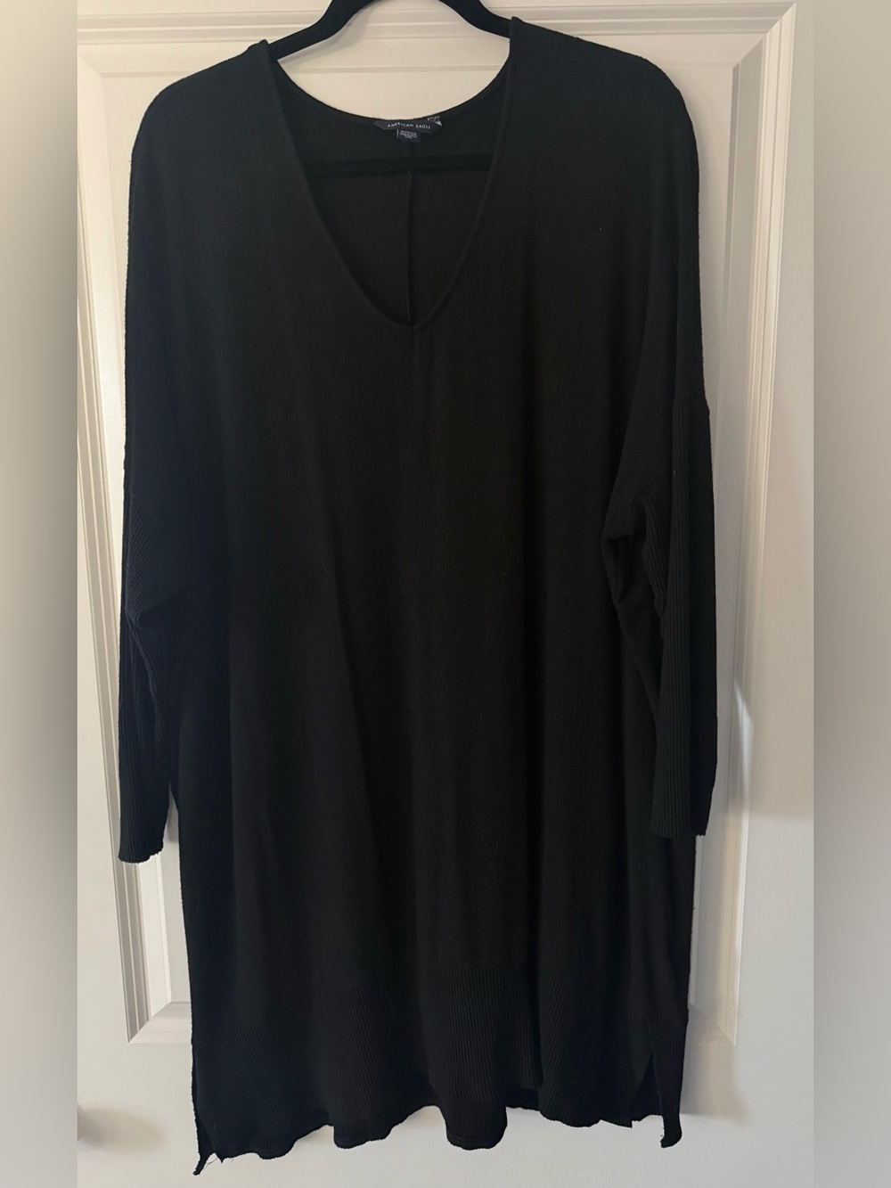 American Eagle Black V‑Neck Long Sleeve Women's Sweater Dress